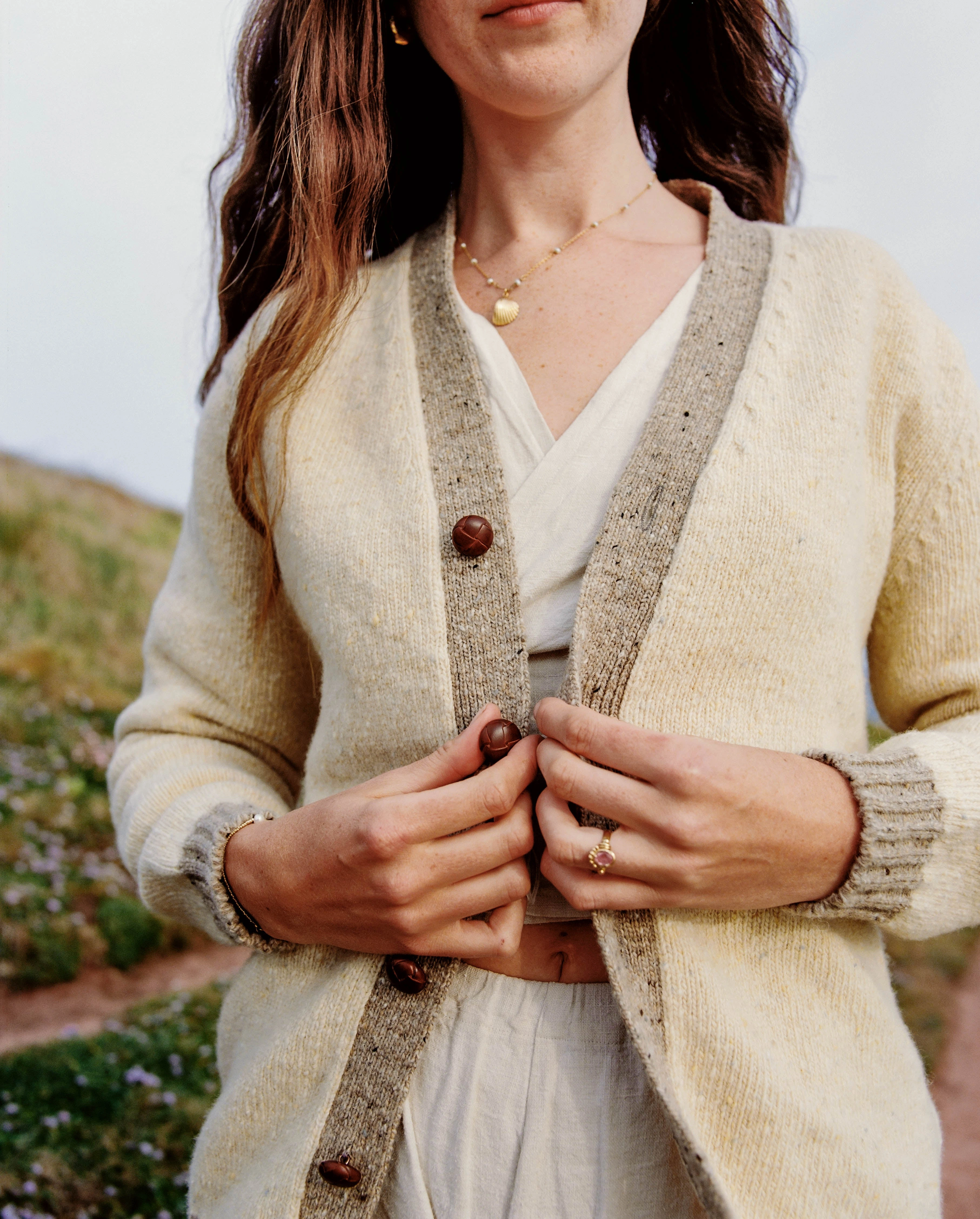Handcrafted Knitwear: Your Custom Comfort, Perfectly Made.